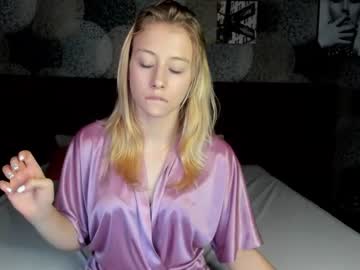 girl Lovely Nude Webcam Girls And Couples with emily_tayl0r