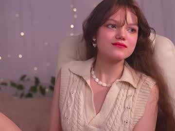 girl
        ur_mary_ cam image #6653023