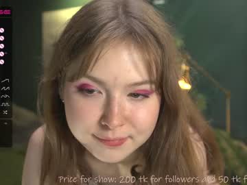 girl
        silk_geisha cam image #133023