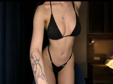 girl
        wynol cam image #6844195