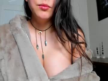 girl
        moni_milani cam image #3283443