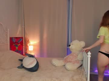 girl
        jerkoffstation cam image #936782