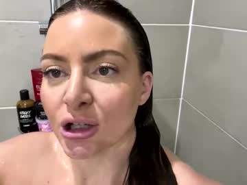 girl
        lovelavender_ cam image #6032377