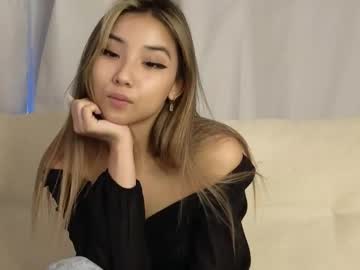 girl
        asian_ivy cam image #6904927