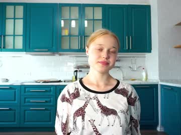girl
        gemmabrabazon cam image #4434265