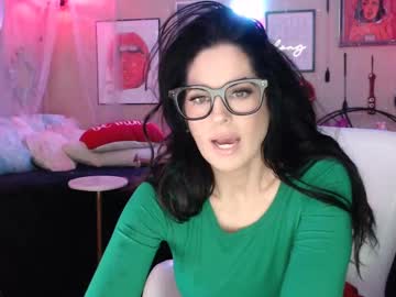 girl
        milf_lacey cam image #6209948