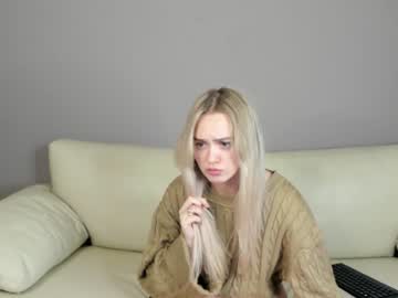 girl
        evi_wow cam image #1040266