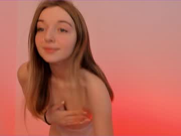 girl
        elizabeth__gray cam image #381501