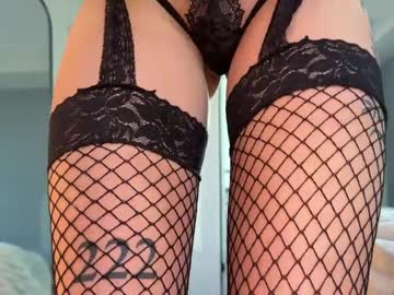 girl
        pprincesskyliee cam image #6664010