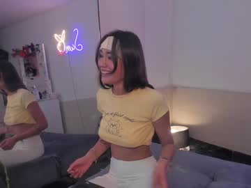girl
        sam01___ cam image #6369497