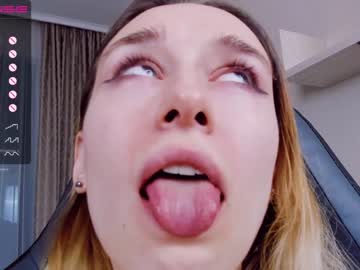 girl
        crazy__squirt cam image #1169513