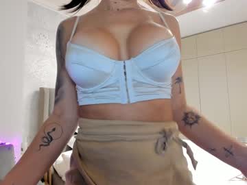 girl
        sensualbettty cam image #3071295