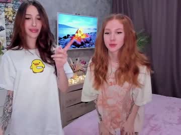 girl
        jerkoffstation cam image #1066261