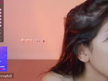 girl
        anniehillofficial_ cam image #1944926