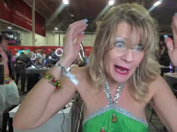 girl
        avapheonix cam image #364011