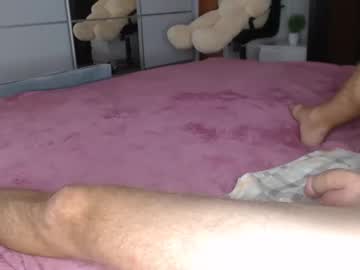 couple
        monicatedyy cam image #4933516