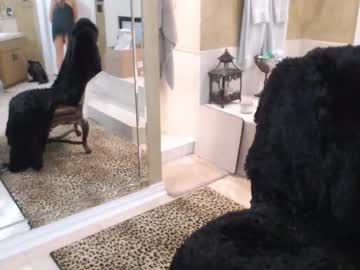girl
        trophywifey cam image #5761732