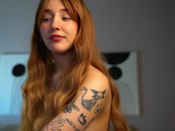 girl
        oliviavilolobos cam image #5397552