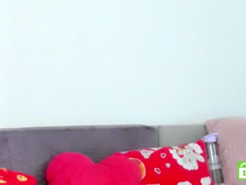 girl
        belovedkhlloe cam image #3993889