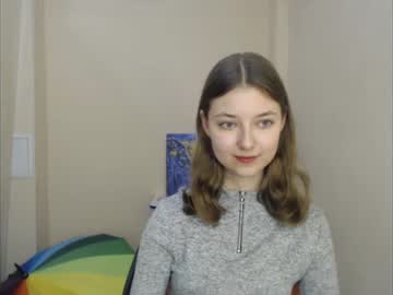 girl
        vivien_leight cam image #1045949