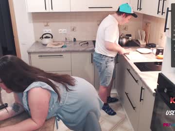 couple
        sex_space cam image #2997425