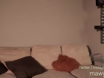 girl
        maryberrygh_ cam image #2147847