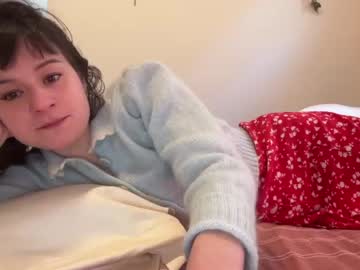 girl
        internet_famous cam image #3746989