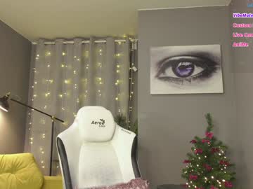 girl
        meganiex cam image #5883139