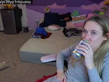 girl
        pr3ttyp1nkpussy cam image #5874831