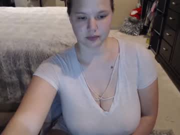 girl
        delicious6812 cam image #596732