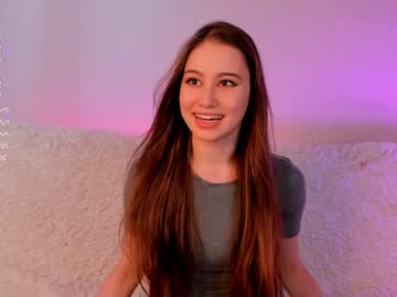 girl
        aliisonfox cam image #2221944