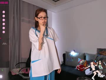 girl
        amaya_mori cam image #1220716