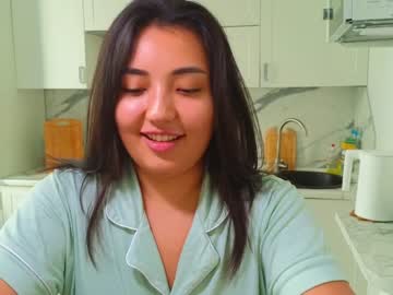 girl
        lily_foster_ cam image #3341759