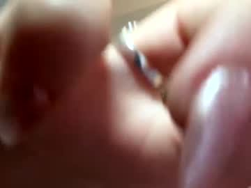 girl
        lydbabyyy69 cam image #3883936