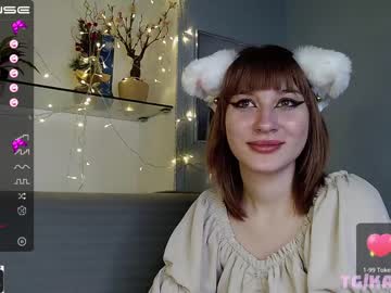 girl
        kaysi_vi cam image #790862