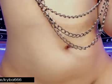 girl
        kali_yuga_ cam image #1552230