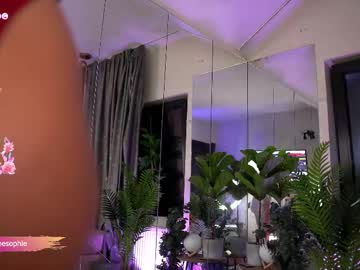 girl
        serene_sophiex cam image #6405007