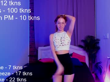 girl
        elizabeth_daily cam image #6329224