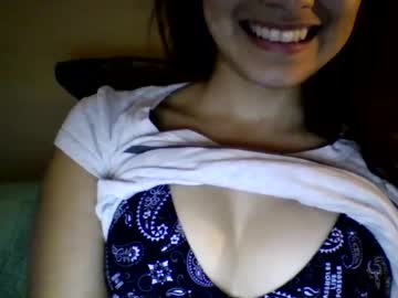 girl
        golfprincess cam image #5813977