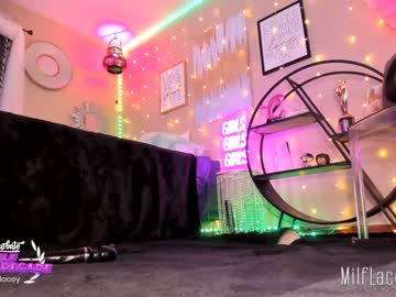 girl
        milf_lacey cam image #657305