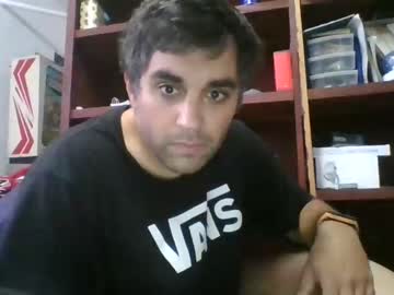 couple
        argentina_cum cam image #1816076