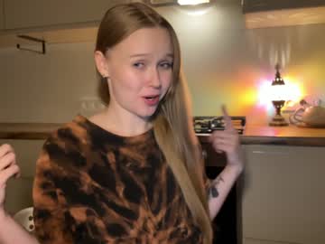 couple
        babyytonight cam image #3281092