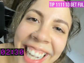girl
        daily_stories cam image #1181003