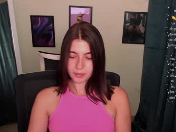 girl
        stacy_cy cam image #5152238