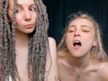 couple
        _medal_of_horny_ cam image #4361617
