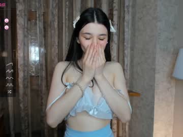 girl
        nice_kisss cam image #2496884