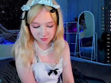 girl
        irma_bell cam image #2505604