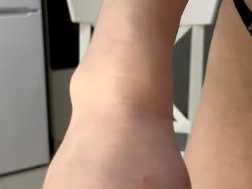 girl
        haribogirl__ cam image #5800556