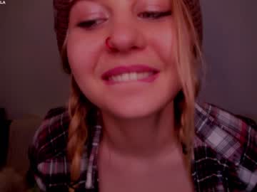 girl
        sweetmila1 cam image #3521820