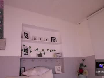 couple
        naveen_tiana cam image #2915202